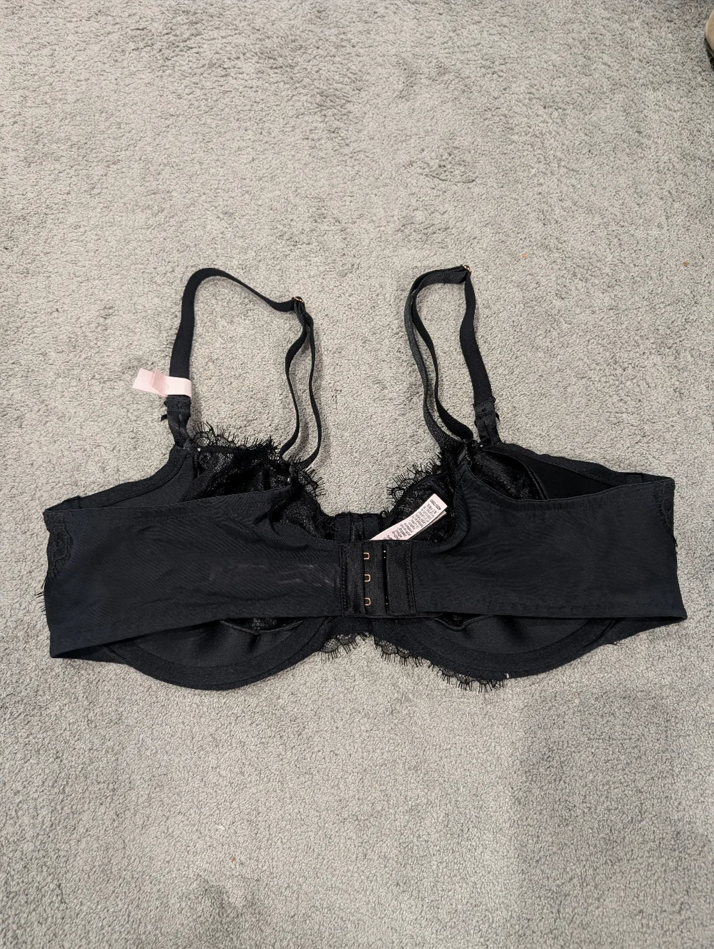 Victoria's Secret Dream Angels Wicked Unlined Lace Balconette - Picture 3 of 3